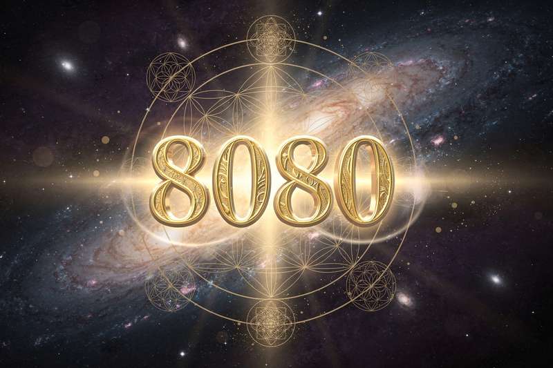 Secuencia numérica 8080 en tonos dorados sobre fondo místico que representa abundancia espiritual y transformación interior.