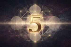 Año Personal 5 en Numerología: Libertad, Cambio y Aventura — Tu Guía Completa