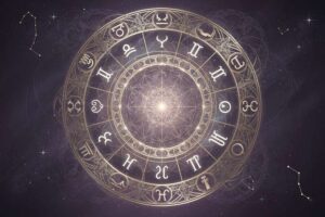Cartas astrales y posiciones planetarias que revelan las influencias cósmicas esperadas durante el mes de febrero del año dos...