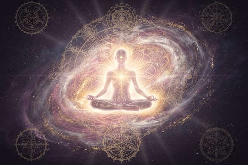 Representación simbólica de la renovación espiritual mediante la integración de sabiduría ancestral con energías...
